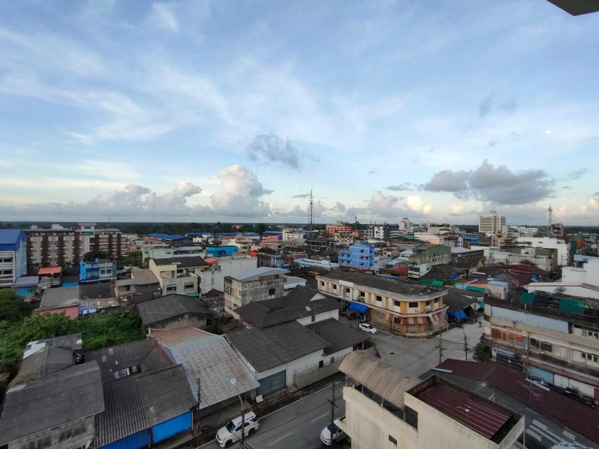 Intertower Hotel Sungai Kolok Екстер'єр фото